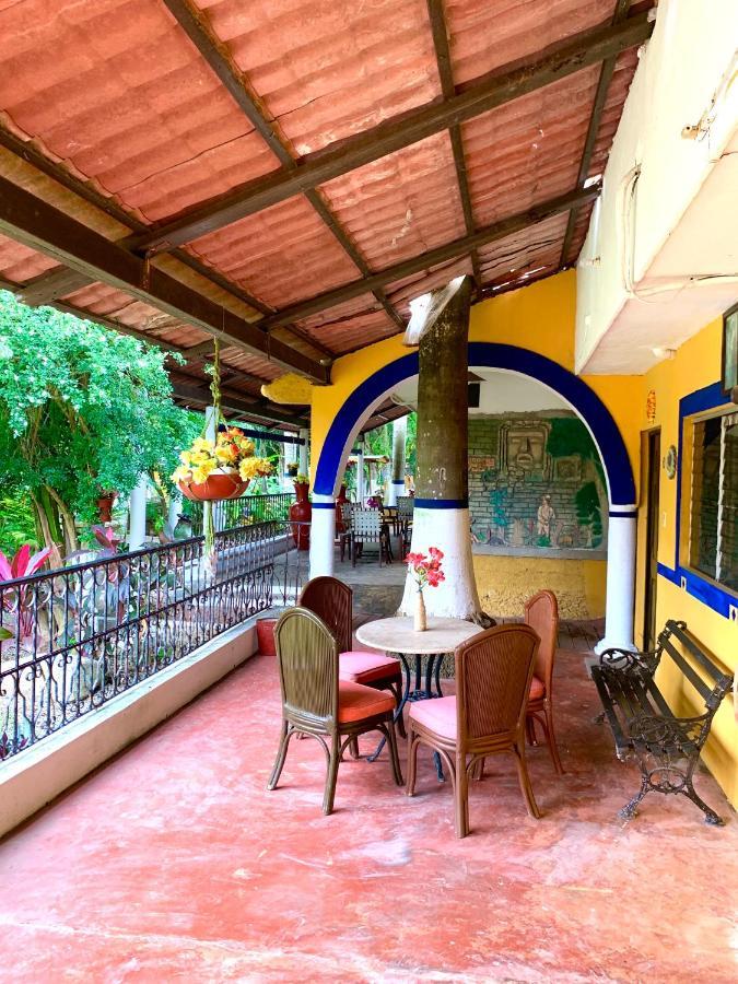 Hotel Green River Izamal Exterior photo