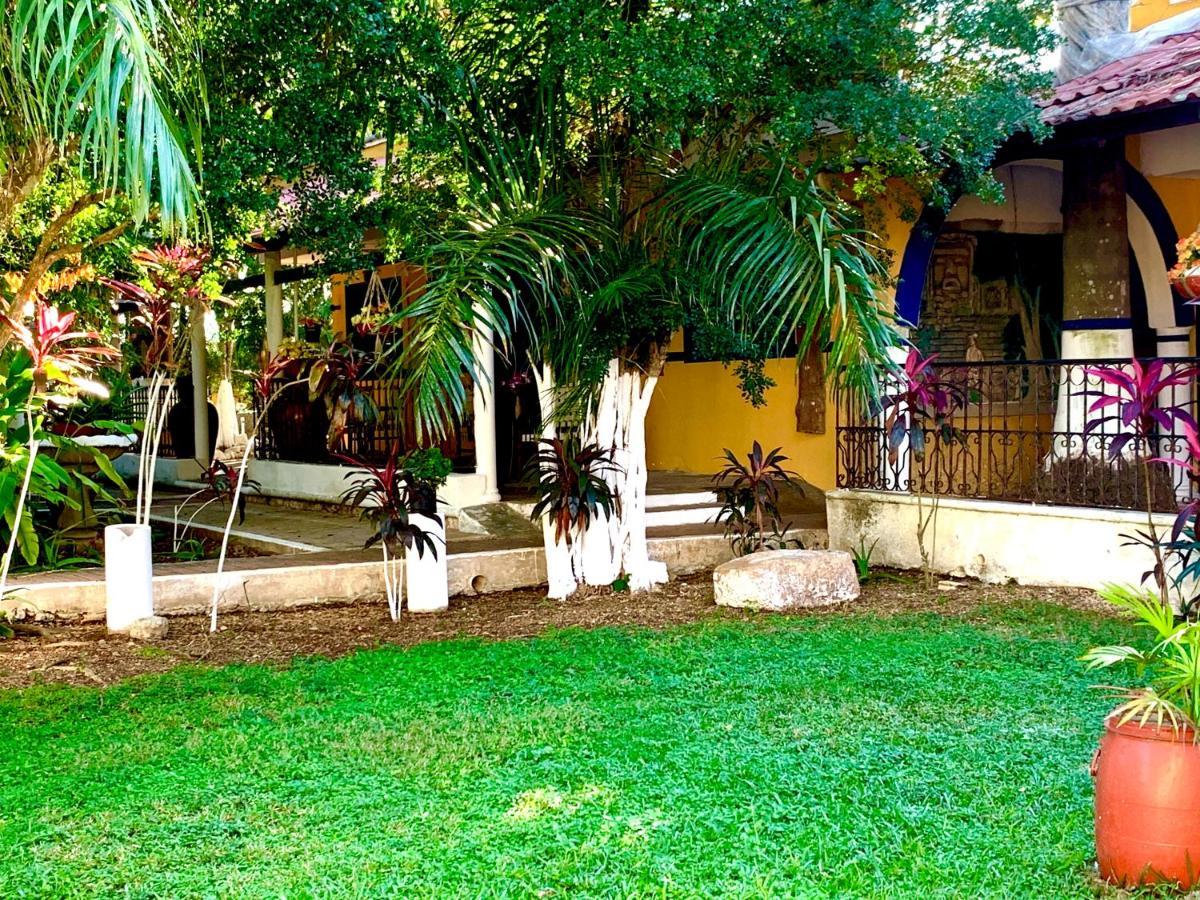 Hotel Green River Izamal Exterior photo