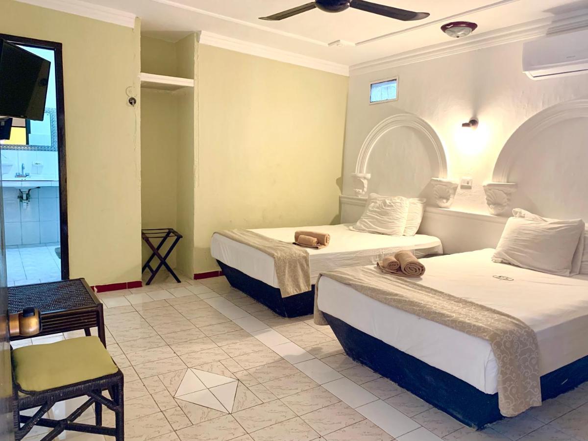 Hotel Green River Izamal Exterior photo