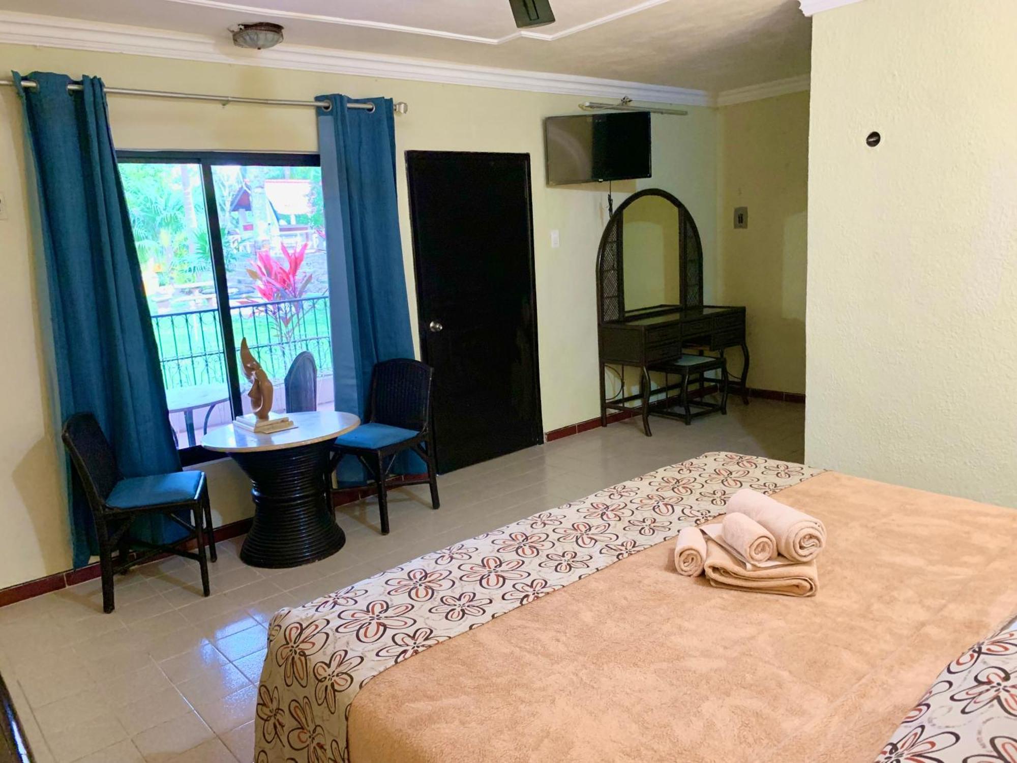 Hotel Green River Izamal Exterior photo